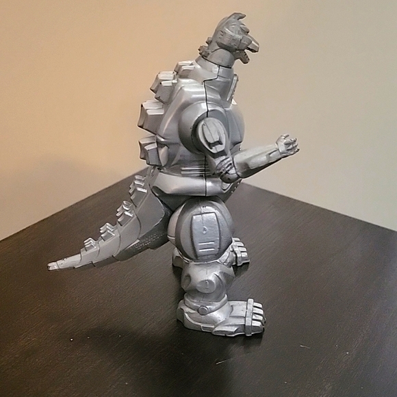 MechaGodzilla - Picture 3 of 5